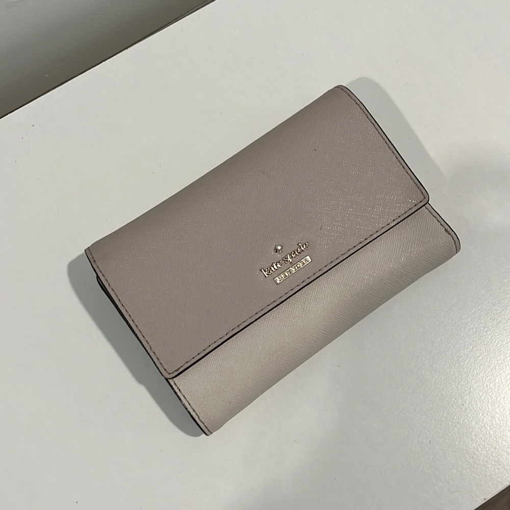 KATE SPADE Cameron St. Kieran Wallet